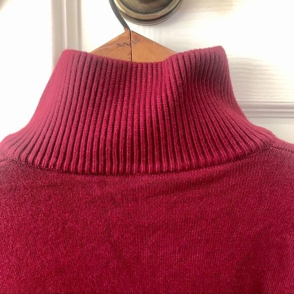 Men’s super soft long sleeved burgundy sweater Med - Picture 6 of 6